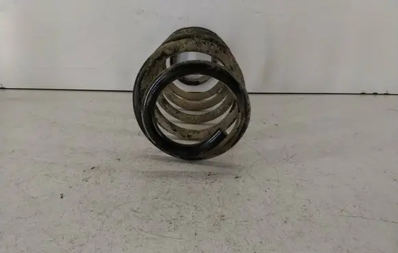 Audi A4 S4 B5 8D Front coil spring 
