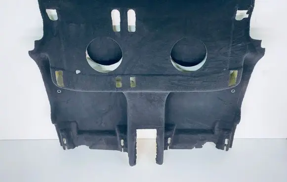Volkswagen Touareg II Rear floor carpet liner 7P6863367AE
