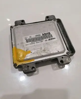 Chevrolet Silverado Engine control unit/module 12653852 12633238