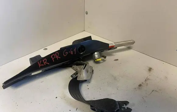 Volvo V70 Front seatbelt 39811479 010126