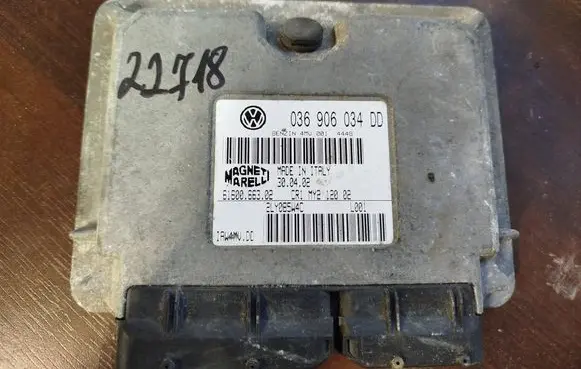 Volkswagen Polo Engine control unit/module 036906034dd