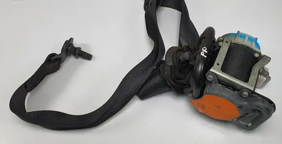 Mercedes-Benz A W176 Front seatbelt A1768602285