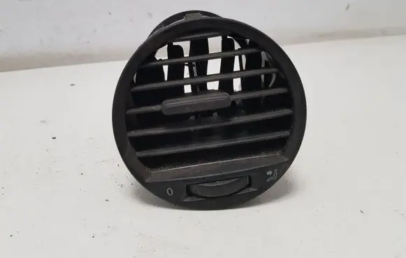 Volkswagen Caddy Dashboard side air vent grill/cover trim 2K0819703B 3VEX7039AA