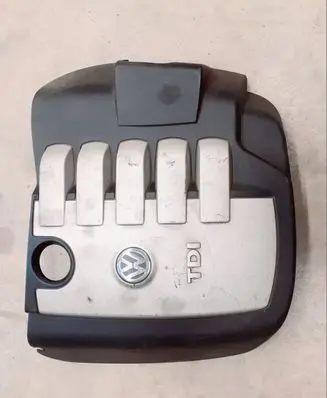 Volkswagen Touareg I Engine cover (trim) 070103927