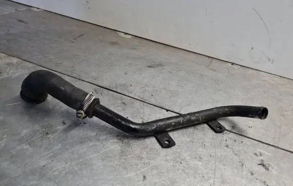 Mercedes-Benz Sprinter W901 W902 W903 W904 Engine coolant pipe/hose