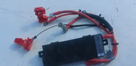 Jaguar F-Pace Fuse module HK8314516AE