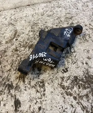 Renault Kadjar Gearbox mounting bracket