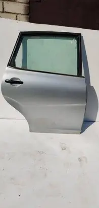 Seat Toledo III (5P) Rear door