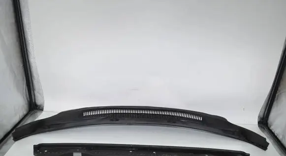 BMW X1 F48 F49 Wiper trim 7350591 7427124 51717350591