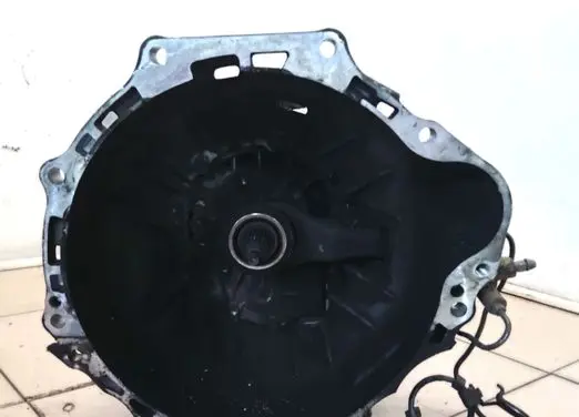 Toyota Hilux (AN10, AN20, AN30) Manual 5 speed gearbox