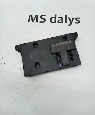 Mercedes-Benz C W203 Door control unit/module A2038206326 2038206326