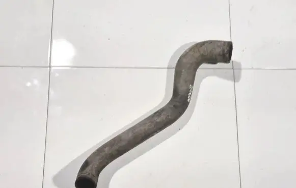Iveco Daily 30.8 - 9 Engine coolant pipe/hose