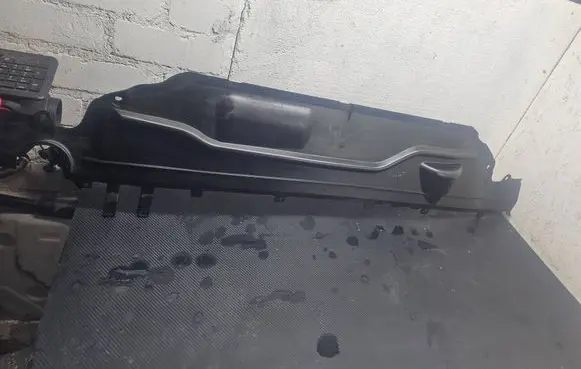 Ford S-MAX Wiper trim