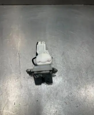 Suzuki SX4 Tailgate/trunk/boot lock/catch/latch B6765