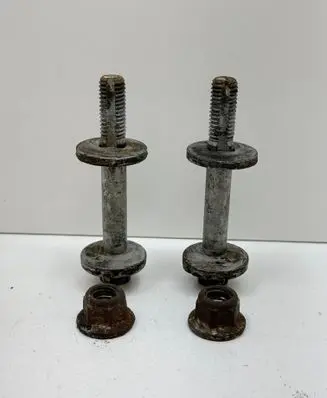 Volvo XC60 Rear suspension camber bolt 