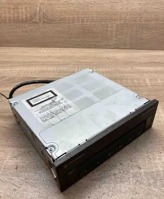 Volkswagen PASSAT B6 CD/DVD changer 3C0035110A Sony