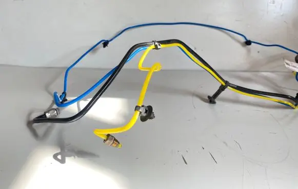 Tesla Model S Air suspension line/pipe/hose 142093300B