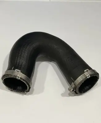 Porsche Cayenne (92A) Air intake hose/pipe