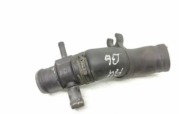 Volkswagen PASSAT B6 Engine coolant pipe/hose 1K0121087E
