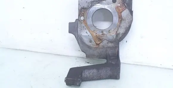 Volvo V50 Fuel pump bracket 9654959880