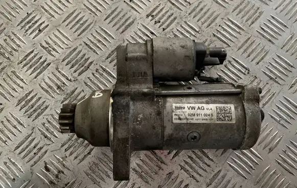 Skoda Octavia Mk3 (5E) Starter motor 02M911024S