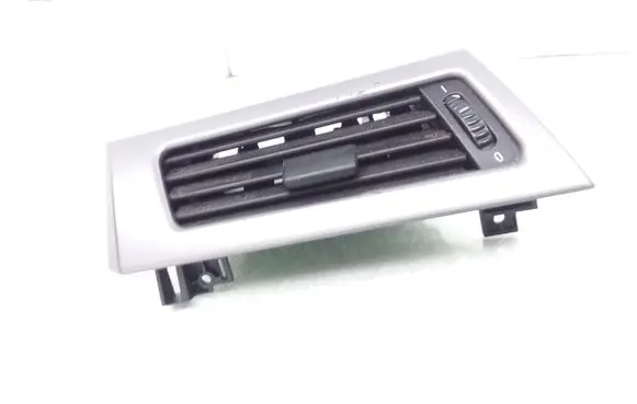 BMW 5 E60 E61 Dashboard side air vent grill/cover trim 6910731 64226910731
