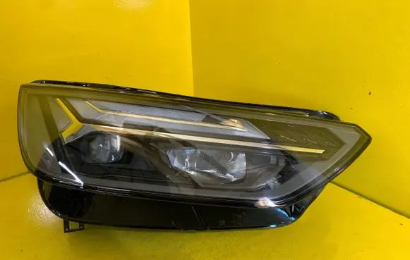 Audi Q5 SQ5 Headlight/headlamp 80A941036