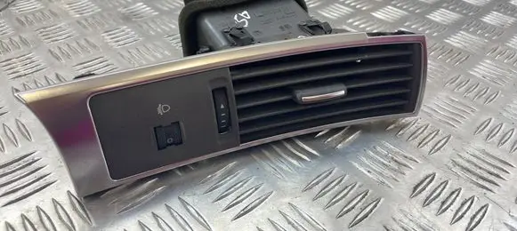 Audi A6 S6 C6 4F Dashboard side air vent grill/cover trim 4F2820902C