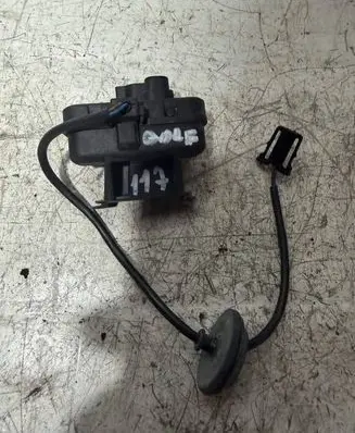 Volkswagen Golf VI Fuel tank cap lock 5N0810773D 000361