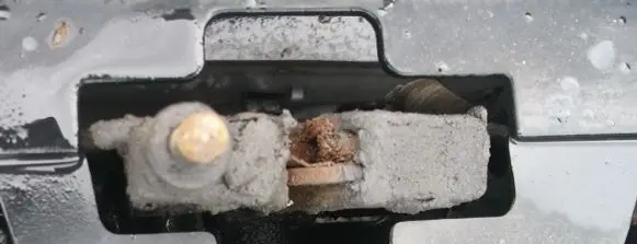 Ford Transit Engine bonnet/hood lock/catch