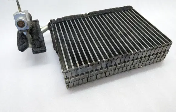 Air conditioning (A/C) radiator (interior)