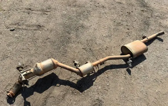 Volkswagen Crafter Middle muffler/silencer 2N0253211D