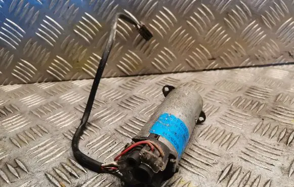 Mercedes-Benz E W210 Seat adjustment motor 2108204842