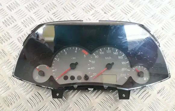 Ford Focus Speedometer (instrument cluster) 1M5F10849VC