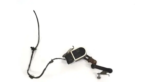 BMW 7 F01 F02 F03 F04 Air suspension front height level sensor 6784072