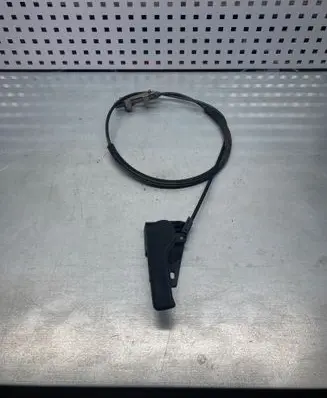 Volkswagen PASSAT B7 Engine bonnet (hood) release handle 1K1823633