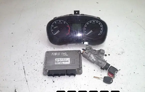 Skoda Fabia Mk2 (5J) Engine control unit/module 03D906023N