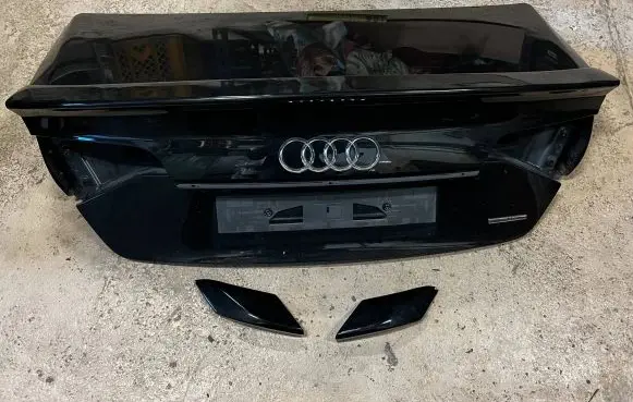 Audi A8 S8 D4 4H Tailgate/trunk/boot lid 4H0827023L A82016