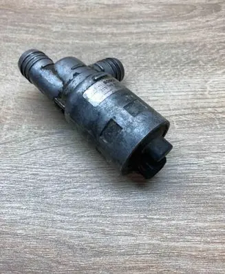 BMW 5 E39 EGR valve 0280140523