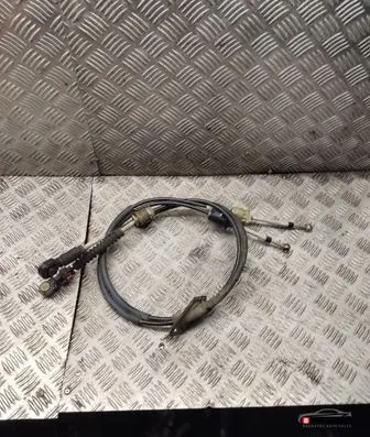 Volvo S80 Gear shift cable linkage 30735369