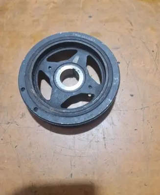 Nissan Qashqai Crankshaft pulley 2011311