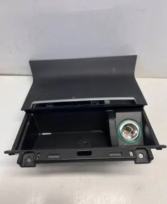 Skoda Superb B6 (3T) Ashtray (front) 3T0863077B