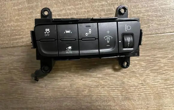 Hyundai Kona I Other devices 93710K4VD
