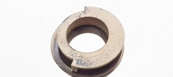 Opel Corsa D Front coil spring rubber mount 5570710 461071664