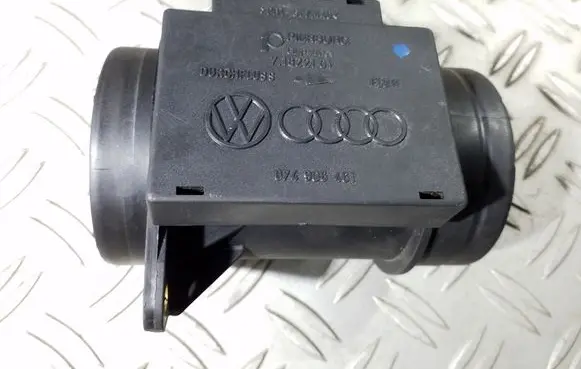 Audi A6 S6 C4 4A Mass air flow meter 71822101 074906461