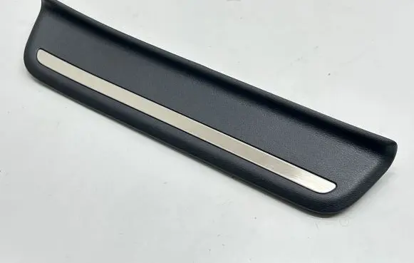 KIA EV6 Rear sill trim cover 85887CV500