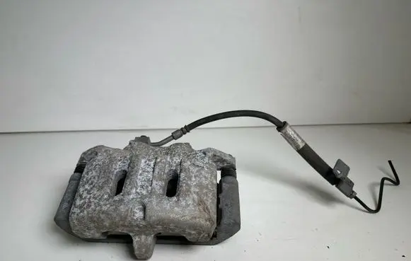 Ford Mustang VI Front brake caliper 