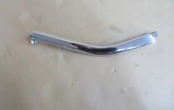 Mitsubishi Outlander Front bumper splitter molding 6407A142