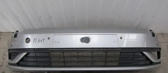 Volkswagen Golf VII Front bumper 5G0807221FL