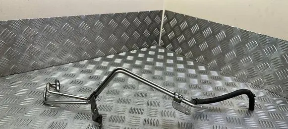 Audi A4 S4 B9 8W Engine coolant pipe/hose 04E122157AC